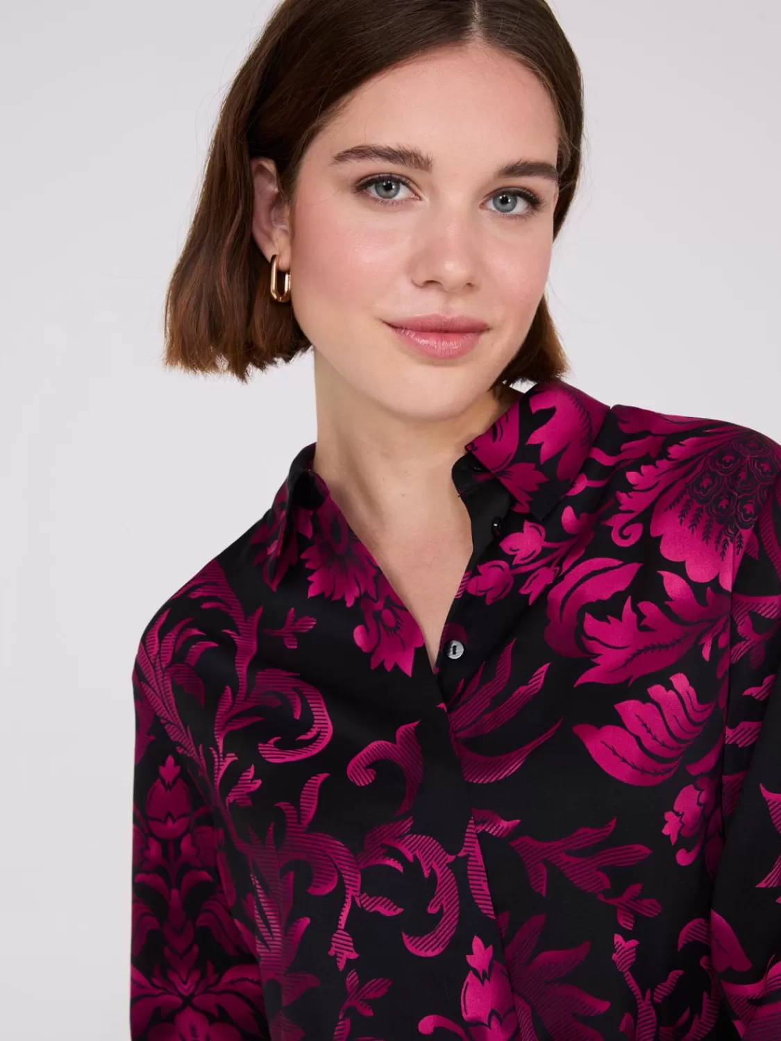 Suzy Shier Tops | Long Sleeve*Floral Print Rounded Hem Blouse