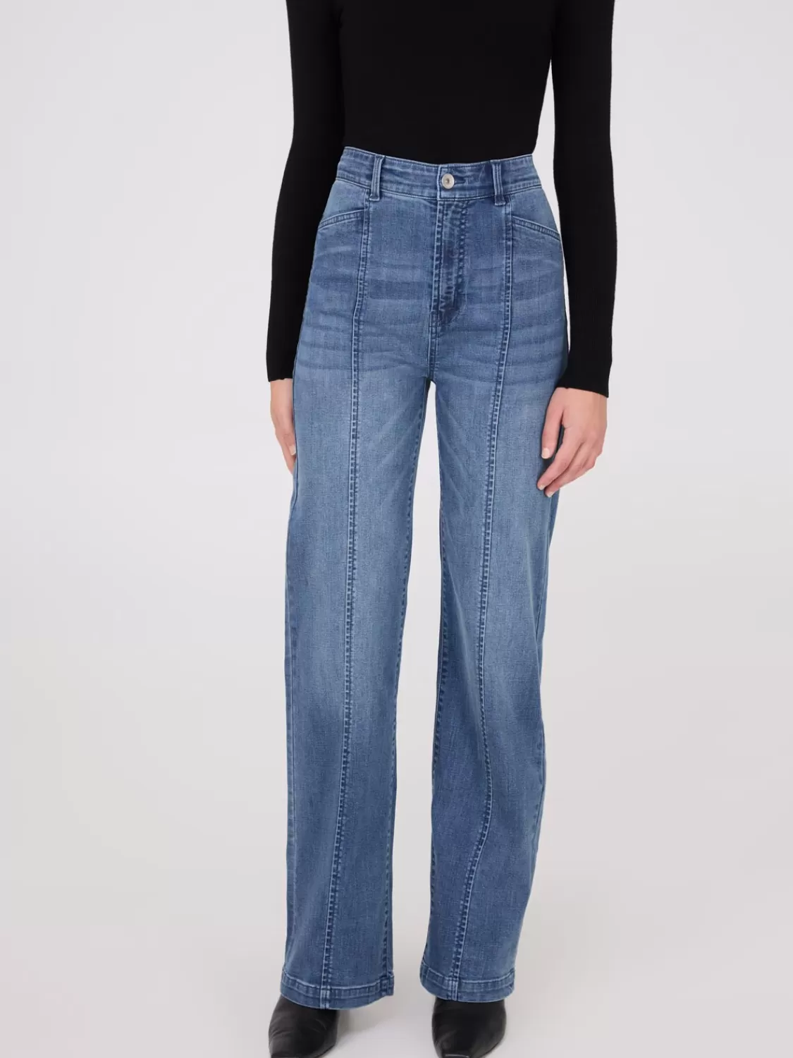 Suzy Shier Jeans | Pants*Front Seam Wide-Leg Jeans