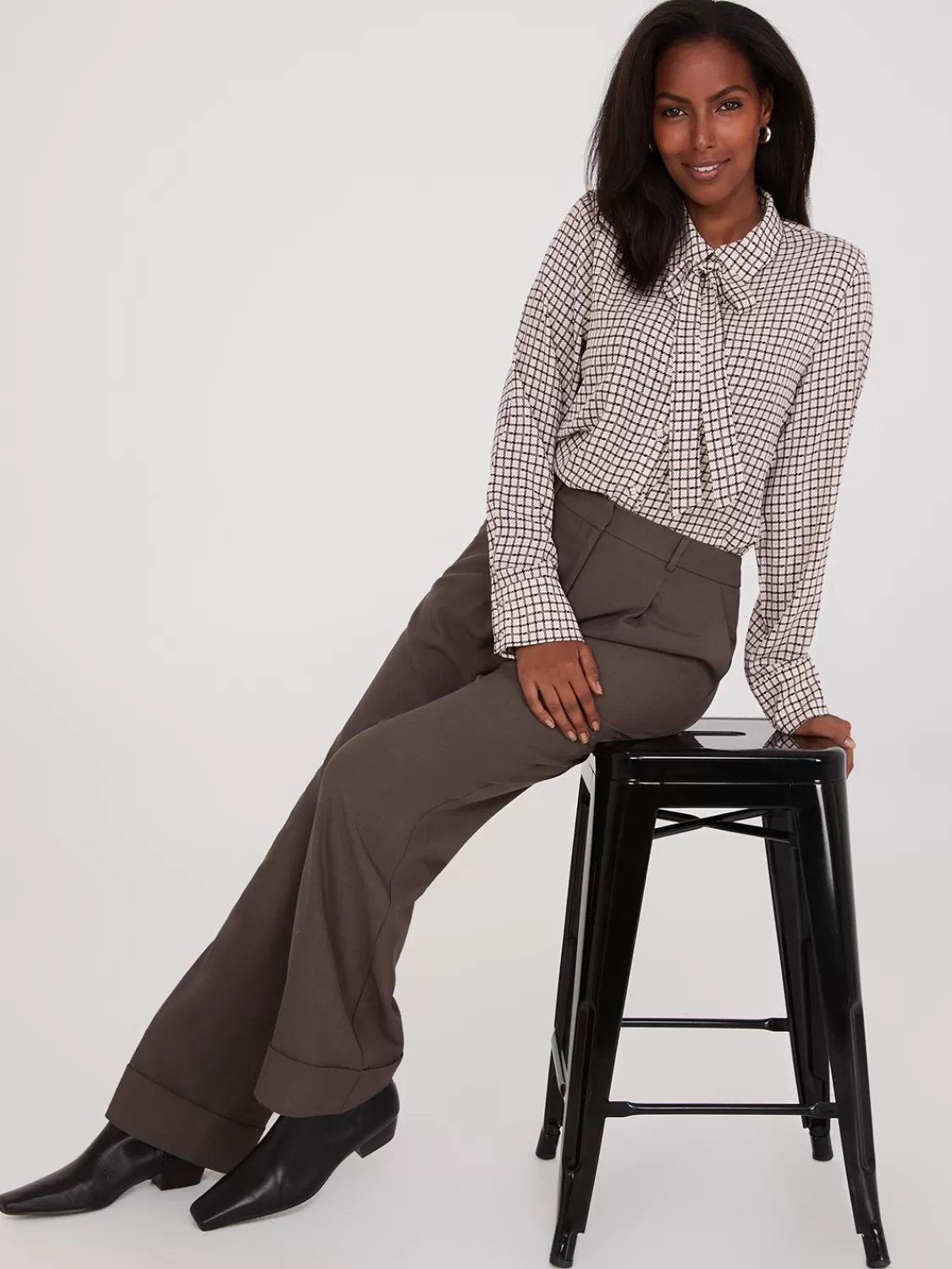 Suzy Shier Tops | Long Sleeve*Plaid Button-Front Chiffon Blouse With Removable Tie