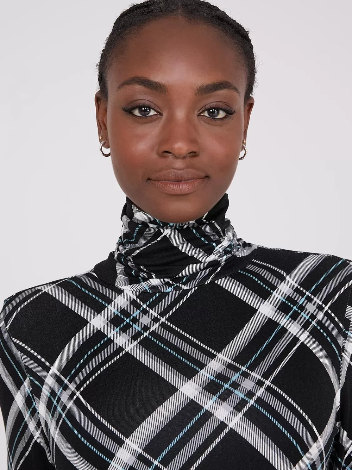 Suzy Shier Suzy Everyday | Long Sleeve*Plaid Long Sleeve Turtleneck Top